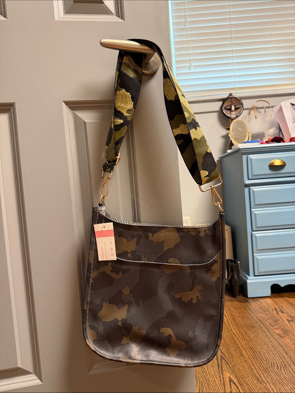 Camouflage Crossbody Bag with Wide Adjustable Strap - Olive/Brown - Picture 4 of 7